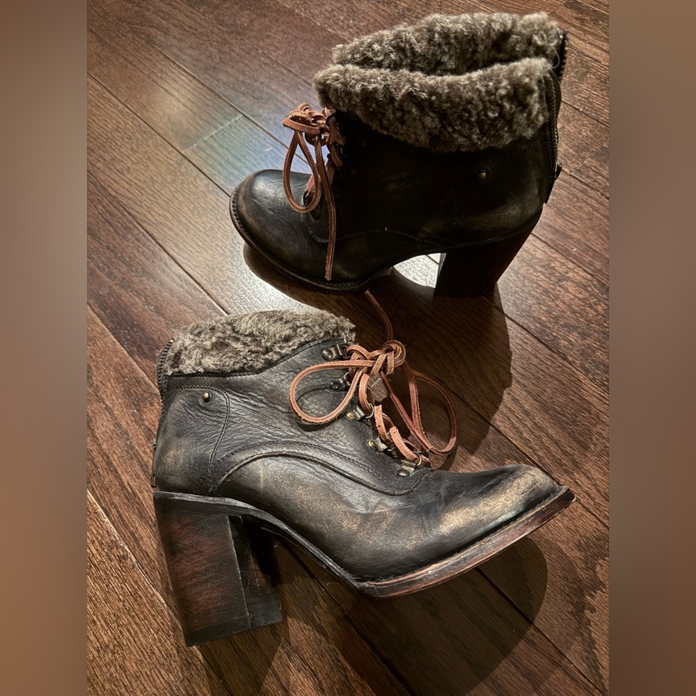Freebird Swiss Shearling Booties
